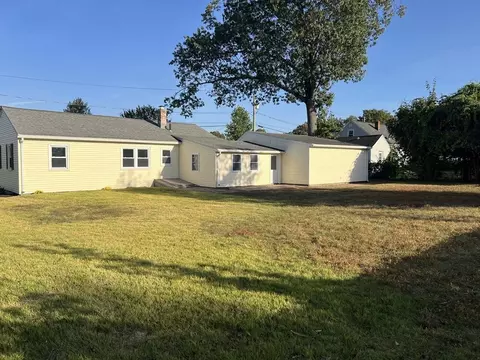 100 Derryfield Ave, Springfield, MA 01118 photo 12
