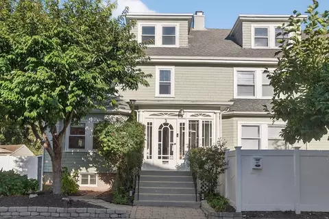 3 Glenmore Ter #2, Newton, MA 02461