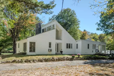 1 Broad Hill Rd, Leverett, MA 01054