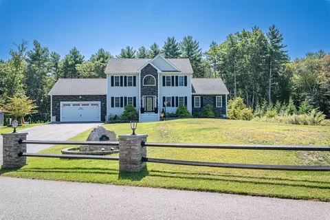 264 Collins Corner Rd, Dartmouth, MA 02747