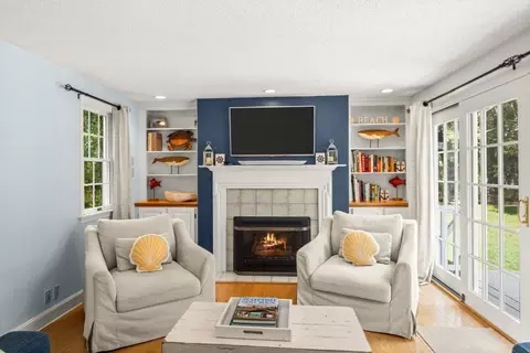 112 Third St N, Edgartown, MA 02539 photo 5
