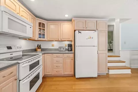 112 Third St N, Edgartown, MA 02539 photo 13