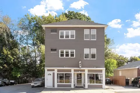 340 Hamilton St, Worcester, MA 01604