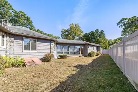 Exterior - 64 Dowds Ln, Chicopee, MA 01020 photo 6 of 7