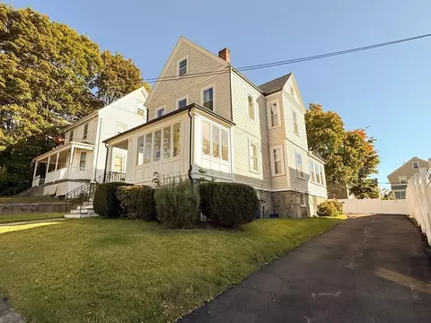 56 Oakridge St, Mattapan, MA 02126