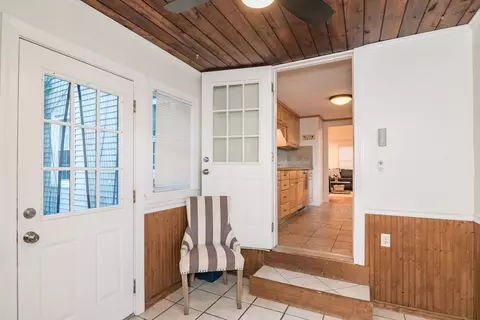 95 Benz St, Springfield, MA 01118 photo 12