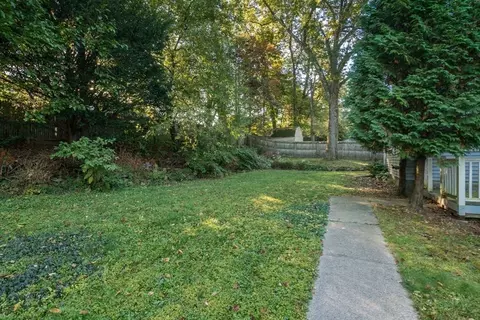 95 Benz St, Springfield, MA 01118 photo 22