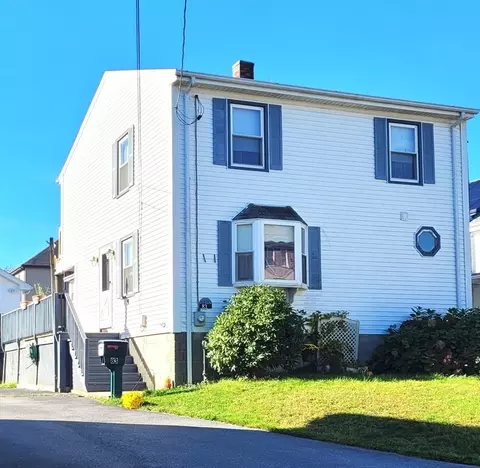 85 Reney St, Fall River, MA 02723 photo 2