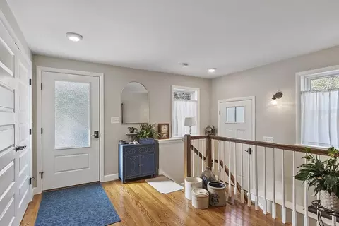 16 Jonathan Dr, Ayer, MA 01432 photo 3