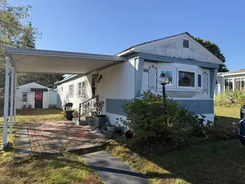 281 Chauncey Walker St #188, Belchertown, MA 01007