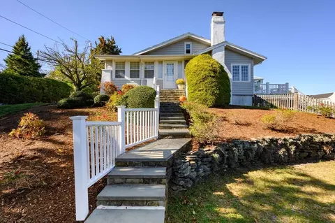 23 Otis Hill Rd, Hingham, MA 02043 photo 2