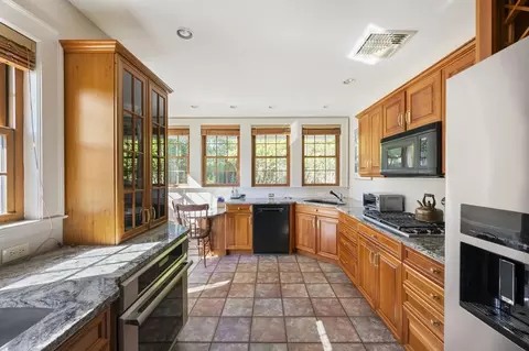 23 Otis Hill Rd, Hingham, MA 02043 photo 8