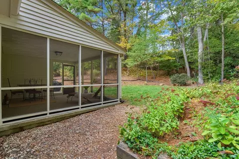 Exterior - 369 Border Rd, Concord, MA 01742 photo 6 of 7