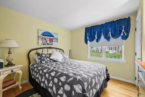 342 Sea St, Barnstable, MA 02601 photo 14