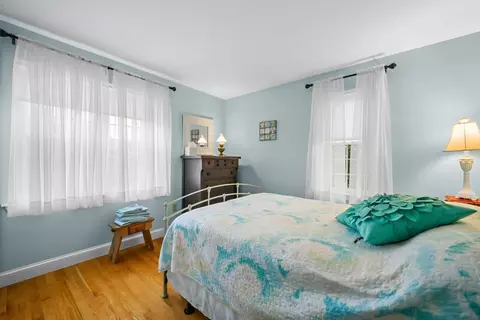 342 Sea St, Barnstable, MA 02601 photo 16