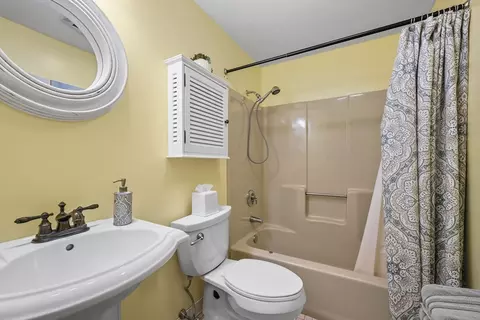 342 Sea St, Barnstable, MA 02601 photo 15