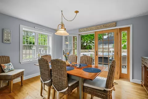 342 Sea St, Barnstable, MA 02601 photo 11