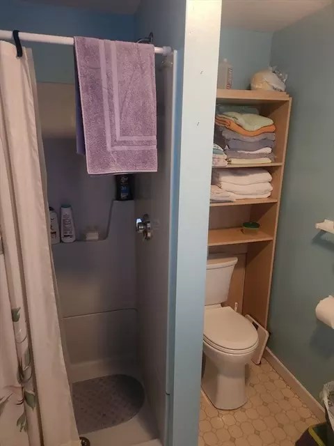 Bath - 9 Quasuet Ave, Wareham, MA 02571 photo 1 of 2