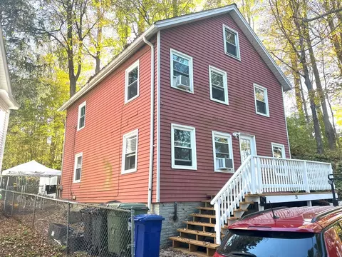 21 Hitchcock Ave, Warren, MA 01083