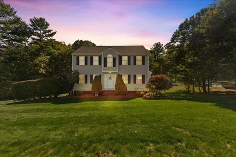 1945 Putters Way, Dighton, MA 02764
