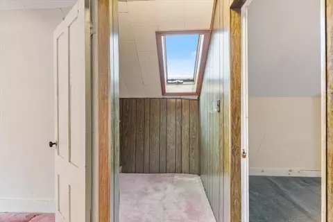Entry Way - 48 Eutaw Ave, Lynn, MA 01902 photo 4 of 4