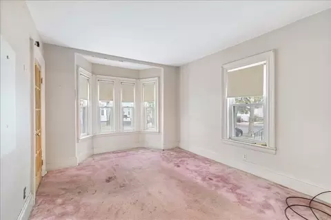 Living - 48 Eutaw Ave, Lynn, MA 01902 photo 2 of 3