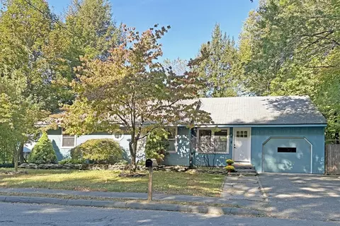 140 Florence St, Leeds, MA 01053