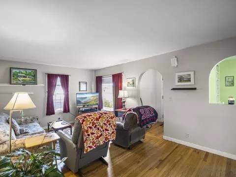 Living - 8 Grandview Ave, Webster, MA 01570 photo 1 of 5
