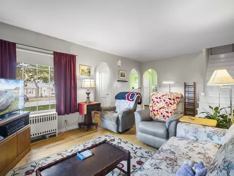 Living - 8 Grandview Ave, Webster, MA 01570 photo 5 of 5
