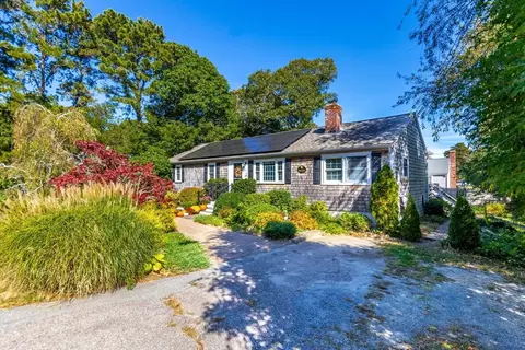 42 Agnes Rd, Dennis, MA 02660