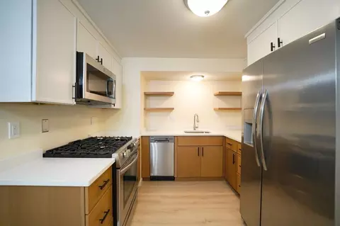 237 Main St #A4, Reading, MA 01867 photo 8