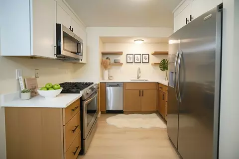 237 Main St #A4, Reading, MA 01867 photo 2