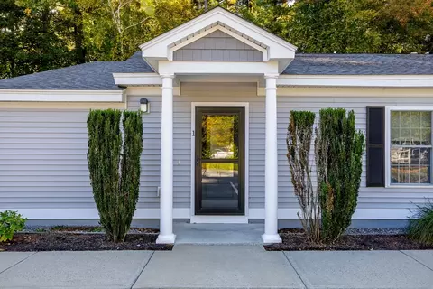 445 Berlin St #1, Clinton, MA 01510