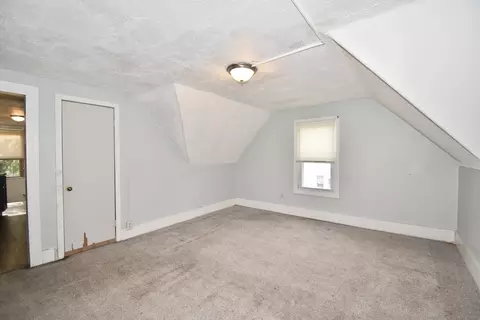3 Hillside Pl, Springfield, MA 01105 photo 24