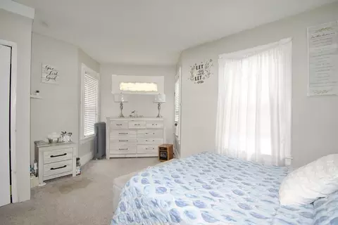 3 Hillside Pl, Springfield, MA 01105 photo 14