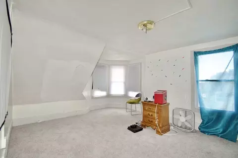 3 Hillside Pl, Springfield, MA 01105 photo 23