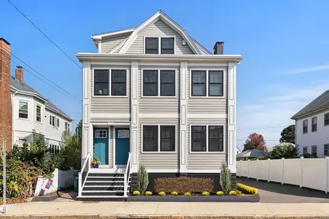 216-218 Central Ave #218, Medford, MA 02155