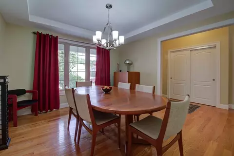 Dining - 1 Autumn Dr, Easthampton, MA 01027 photo 2 of 2