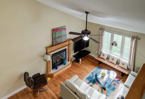 Living - 1 Autumn Dr, Easthampton, MA 01027 photo 1 of 3