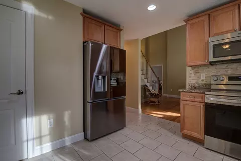 Entry Way - 1 Autumn Dr, Easthampton, MA 01027 photo 1 of 2