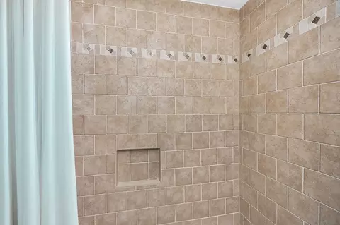Bath - 103 Westwind Rd, Lowell, MA 01852 photo 3 of 3
