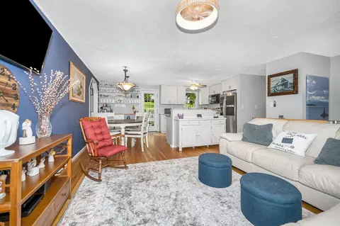 Living - 103 Westwind Rd, Lowell, MA 01852 photo 4 of 4