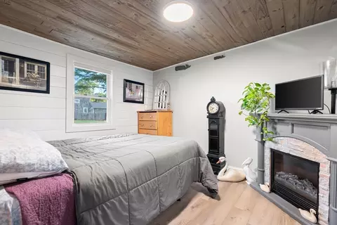 25 Lakeview Dr, Wareham, MA 02538 photo 21