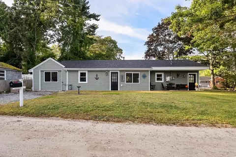 25 Lakeview Dr, Wareham, MA 02538 photo 2