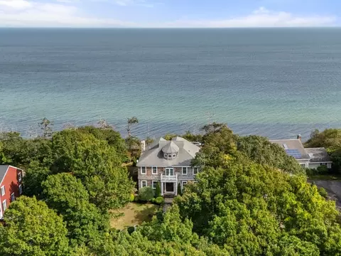 31 Monisa Kay Dr, Plymouth, MA 02360