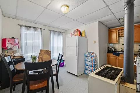 383 Alden St, Fall River, MA 02723 photo 27
