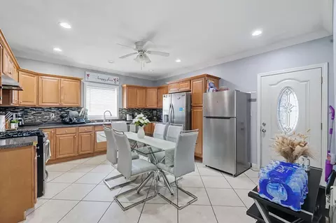 383 Alden St, Fall River, MA 02723 photo 17