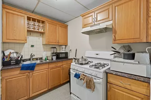 383 Alden St, Fall River, MA 02723 photo 29