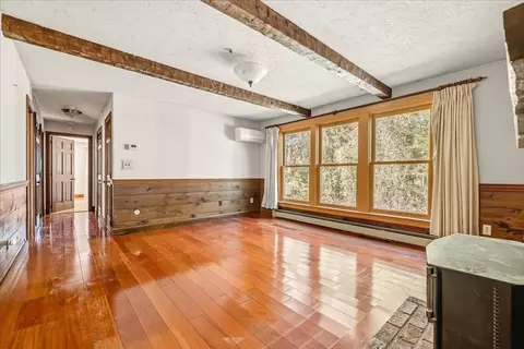 Living - 210 Causeway St, Millis, MA 02054 photo 2 of 7