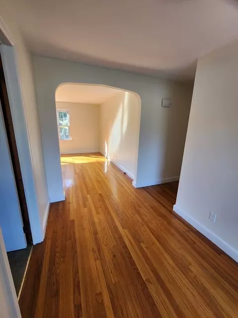 Entry Way - 236 Pondview Dr, Springfield, MA 01118 photo 1 of 1